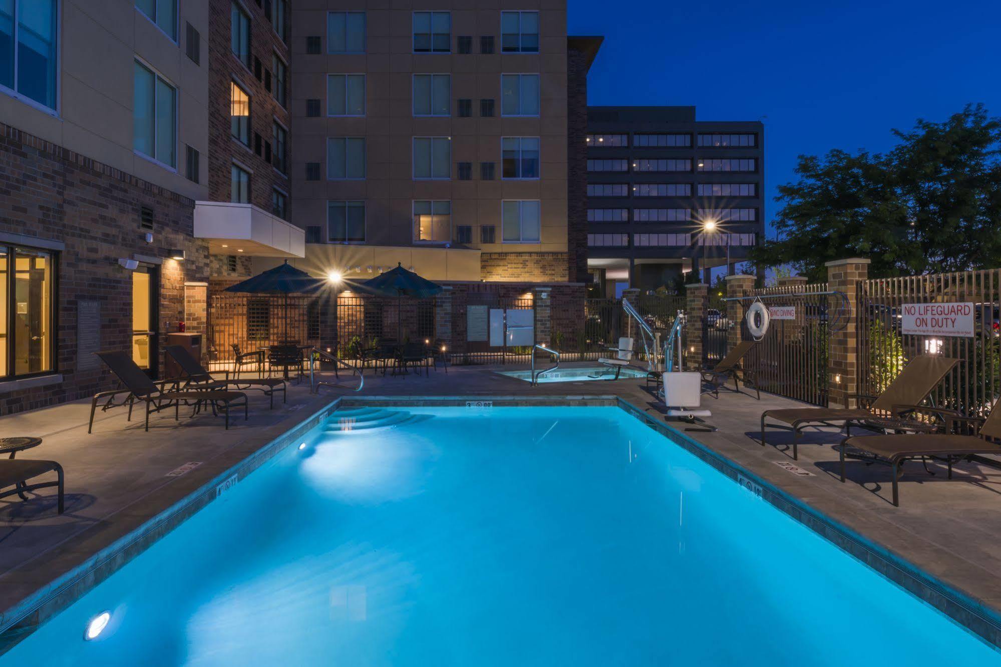Hyatt Place Boise/downtown 3*